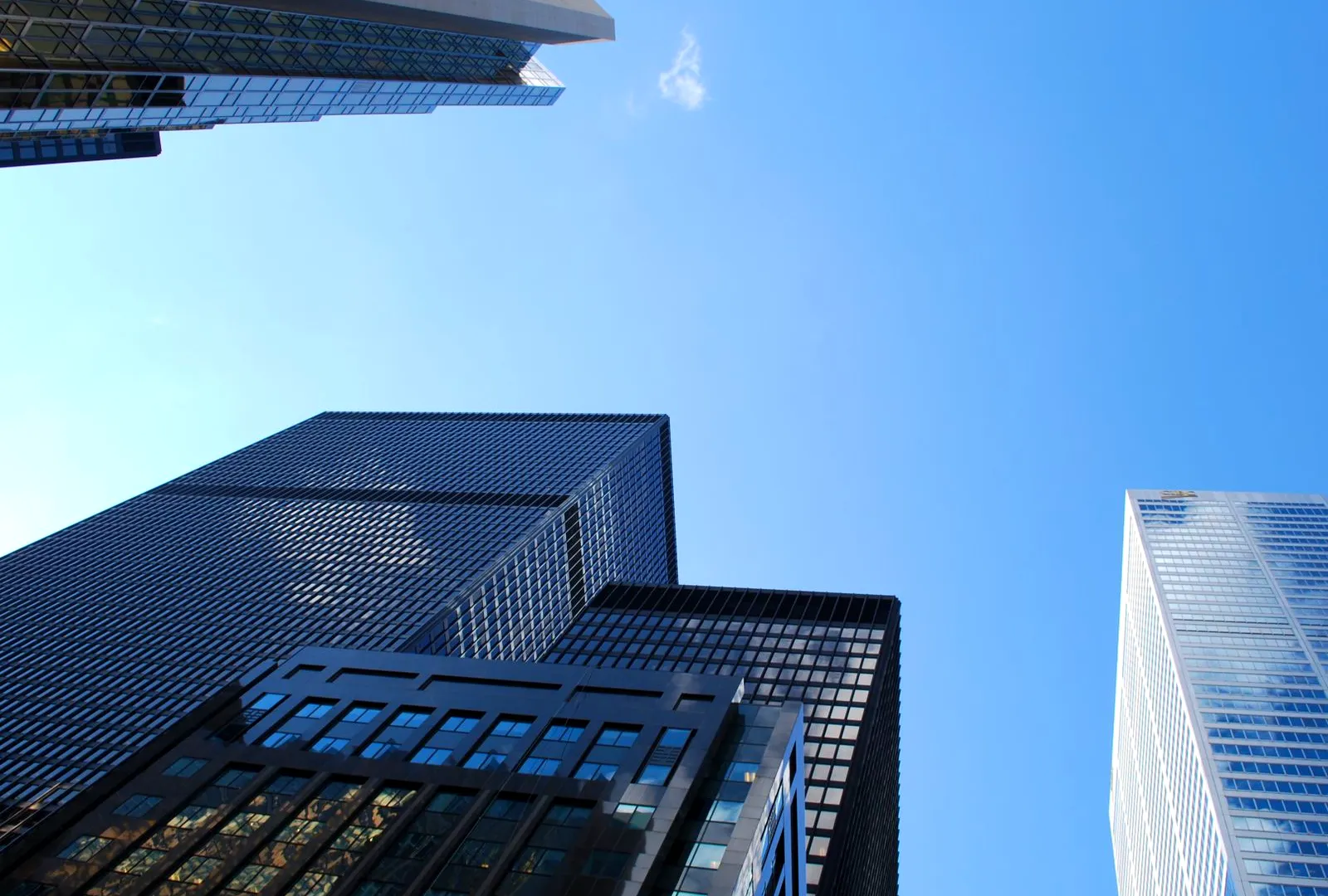 Clădire de birouri Global Capital